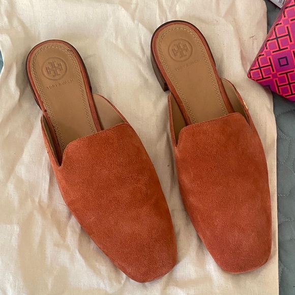 Tory Burch Women's Desert Spice Suede Mules - Picture 3 of 10